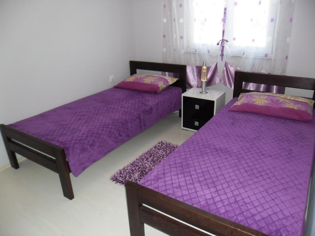 Apartments Jerine ตรีบูนย์ ห้อง รูปภาพ