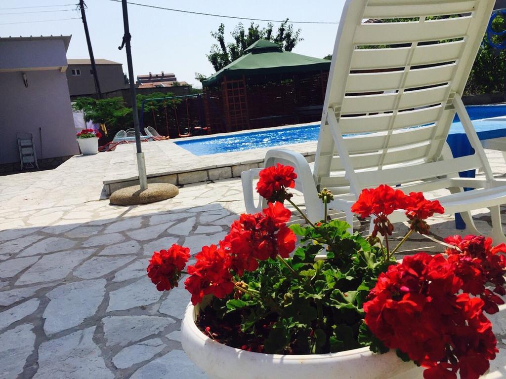 Apartments Jerine ตรีบูนย์ ห้อง รูปภาพ